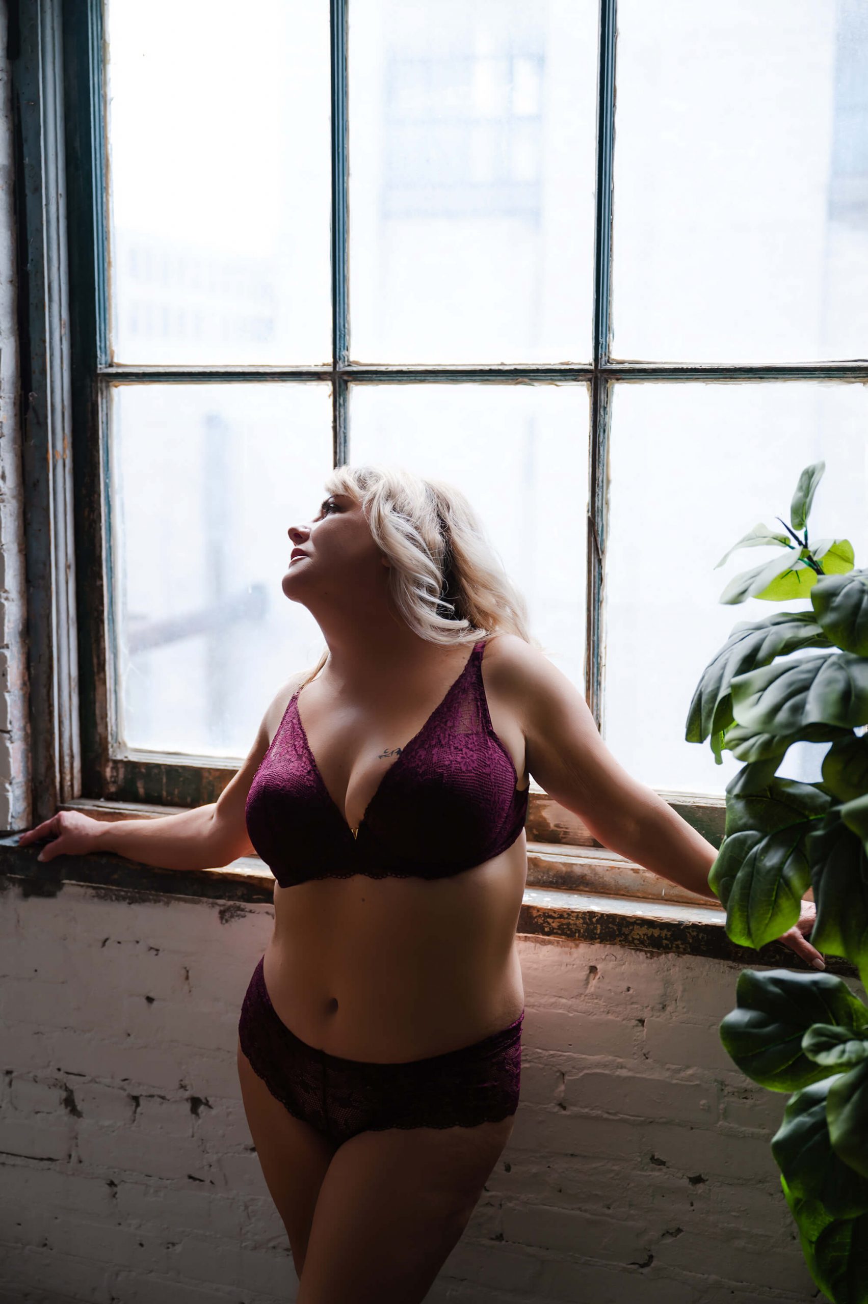 Is Maternity Boudoir Photography Really A Thing? - Boudoir Photography NYC